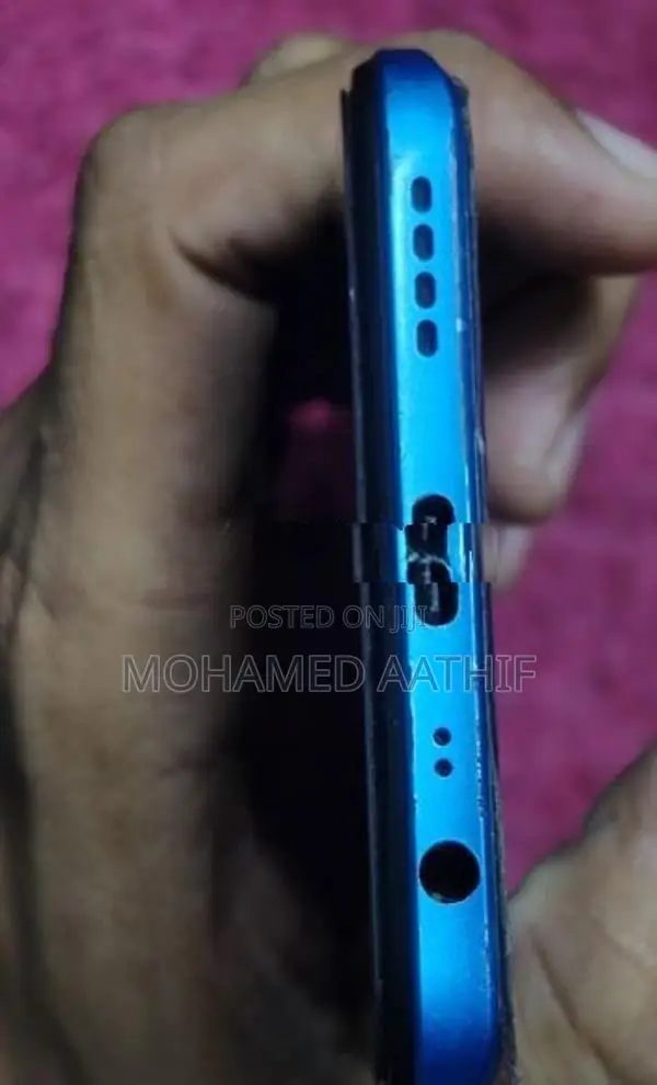 Realme 8 Pro 4G Ultra (Used)