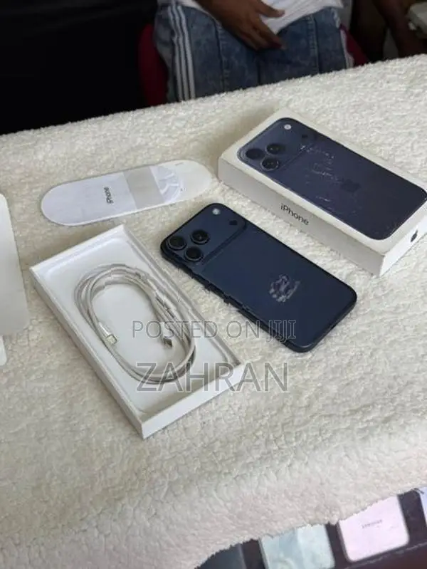 Apple iPhone 17 Pro Max 512GB (Used)