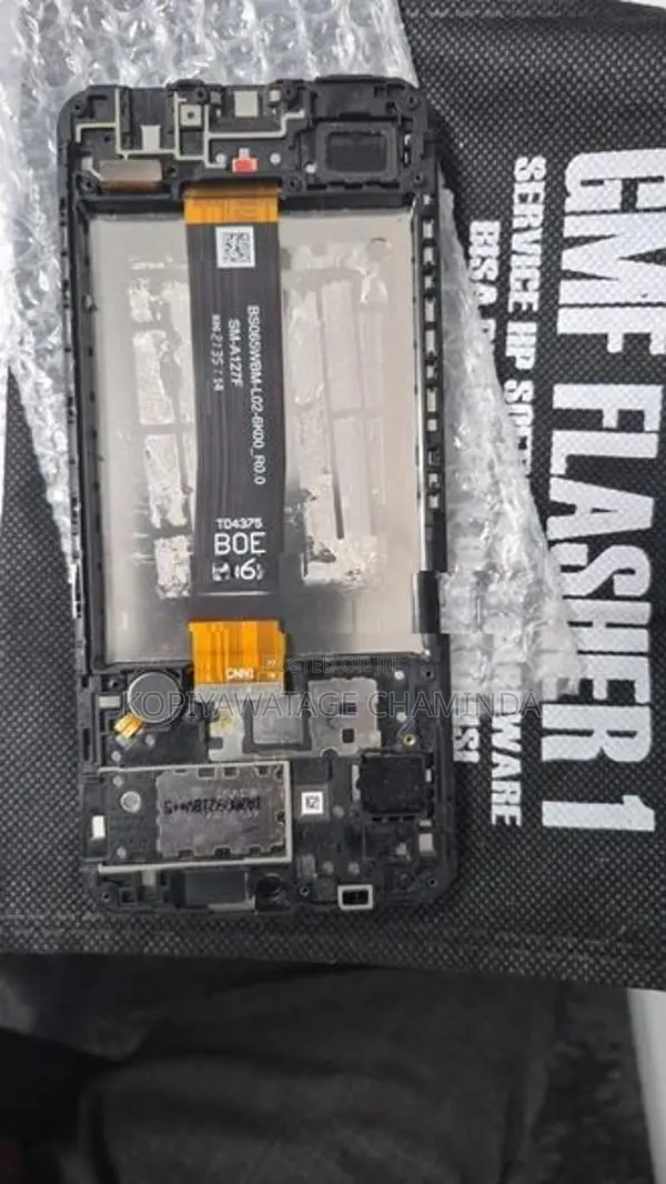 Samsung A12 7F phone display