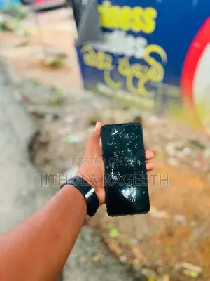 Samsung Galaxy A06 (Used)