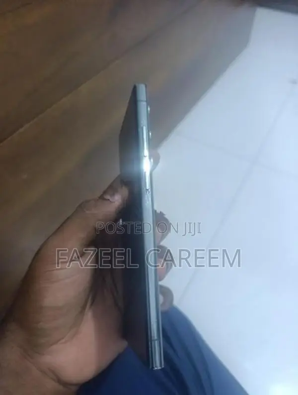 Samsung Galaxy S23 Ultra (Used)