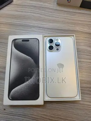 Apple iPhone 15 Pro Max 256GB (Used)