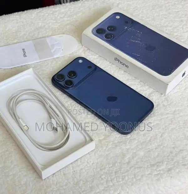 Apple iPhone 17 Pro Max 256GB (Used)
