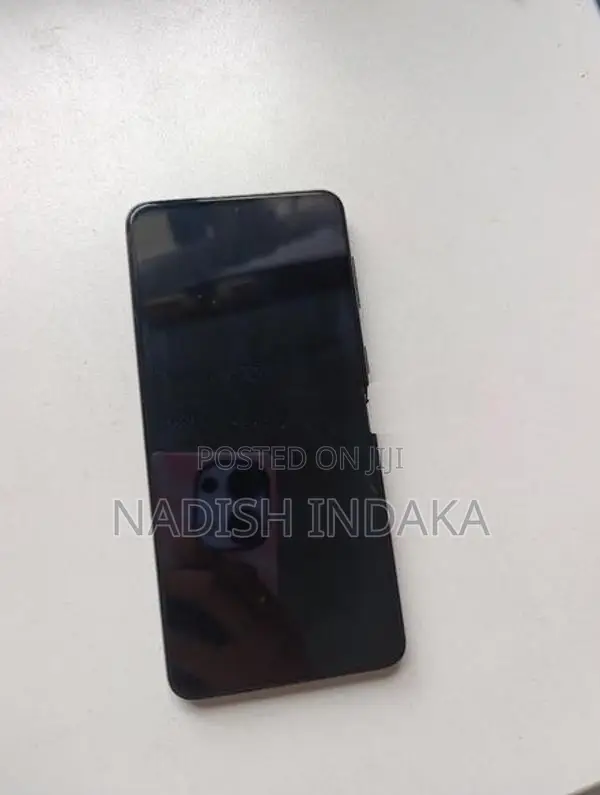 Samsung Galaxy S21 Plus (Used)