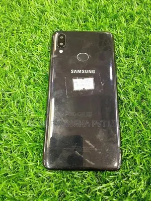 Samsung Galaxy A10 (Used)