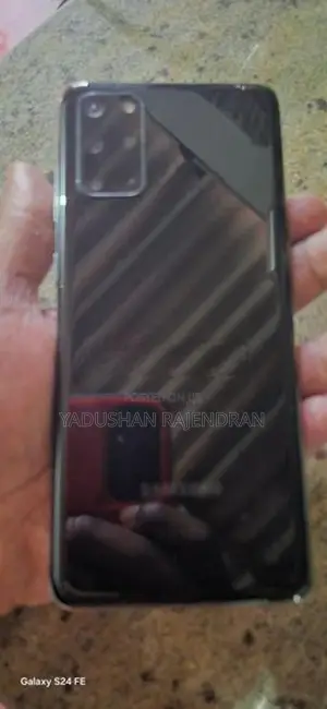 Samsung Galaxy S20+ S20 Plus (Used)