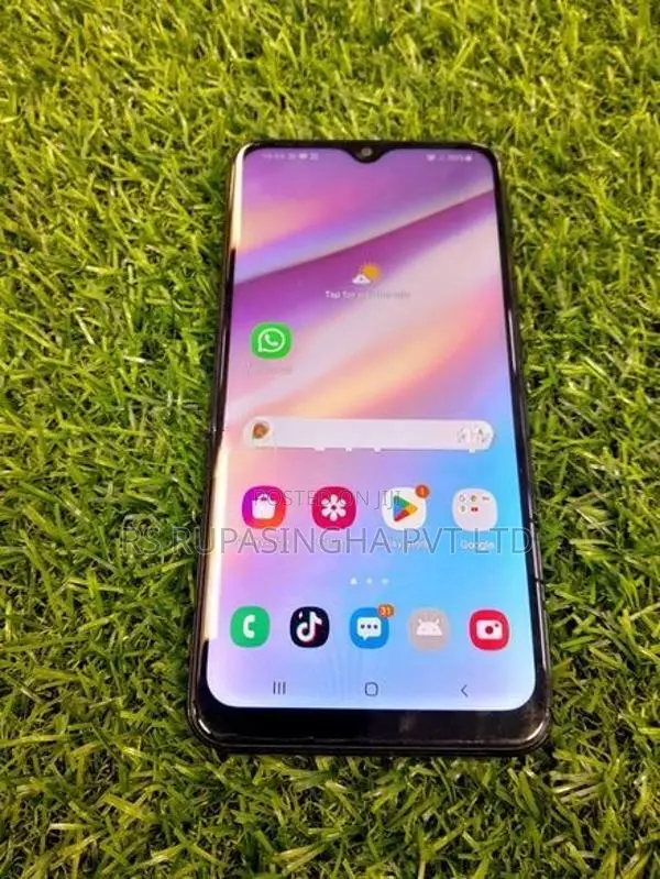 Samsung Galaxy A10 (Used)