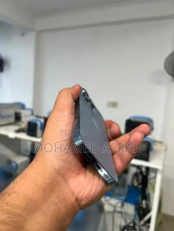 Apple iPhone 13 Pro (Used)
