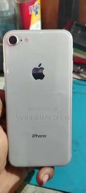 Apple iPhone 8 (Used)