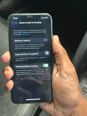 Apple iPhone X (Used)