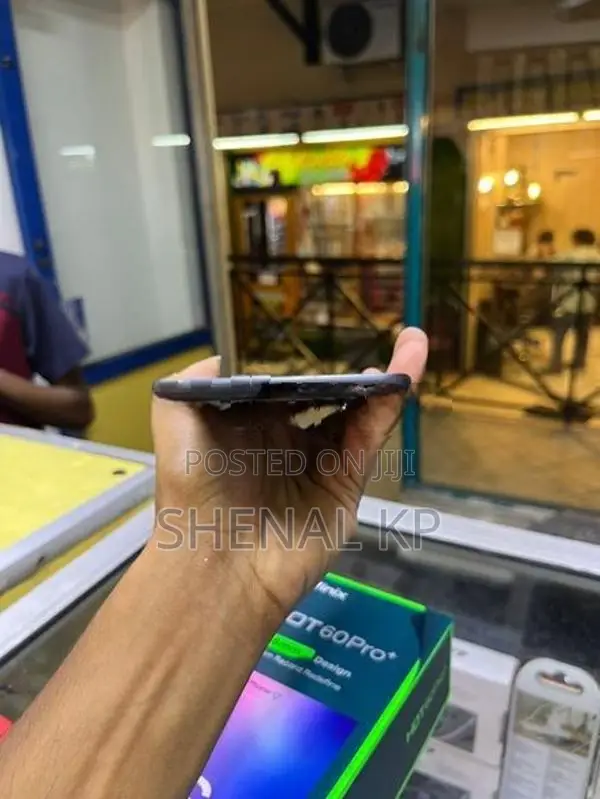 Infinix Hot 60 Pro+ 16GB 256GB (Used)