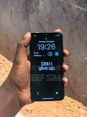 Apple iPhone X (Used)