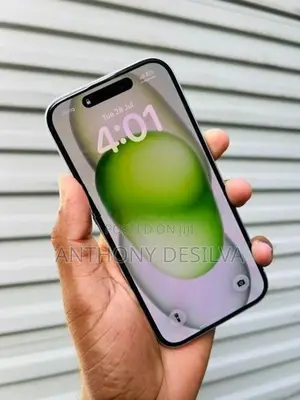 Apple iPhone 15 (Used)