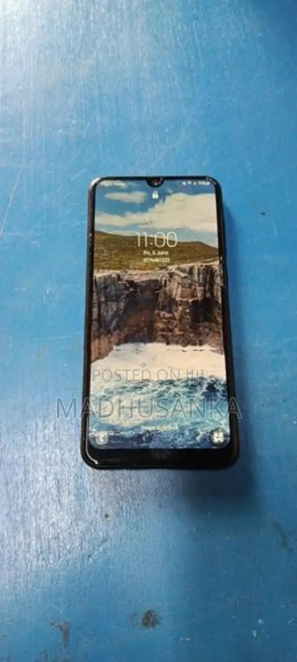 Samsung Galaxy A50 S (Used)