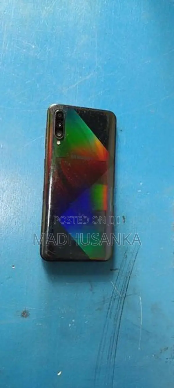 Samsung Galaxy A50 S (Used)