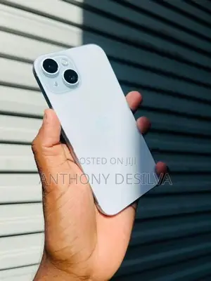 Apple iPhone 15 (Used)