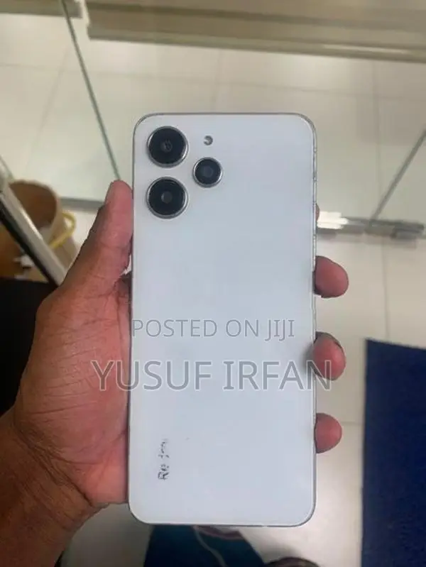 Xiaomi 12 (Used)
