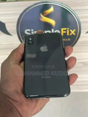 Apple iPhone XS (Used)