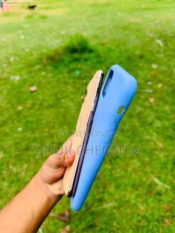Apple iPhone 11 Pro Max (Used)