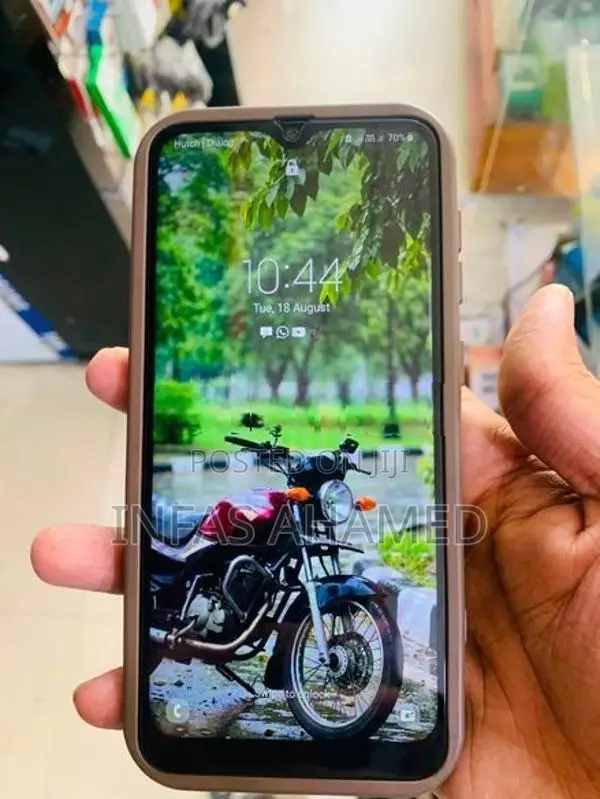 Samsung Galaxy A50 (Used)