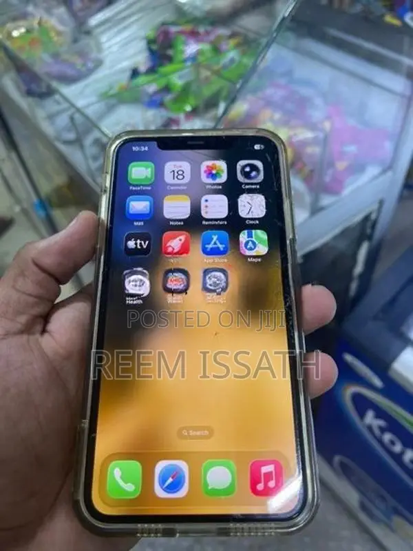 Apple iPhone 11 Pro Max (Used)