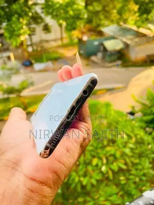 Samsung Galaxy S10 (Used)