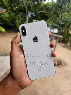 Apple iPhone XS 256GB (Used)