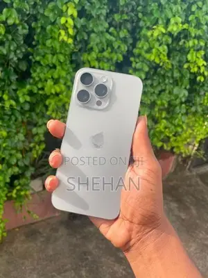 Apple iPhone 15 Pro Max (Used)