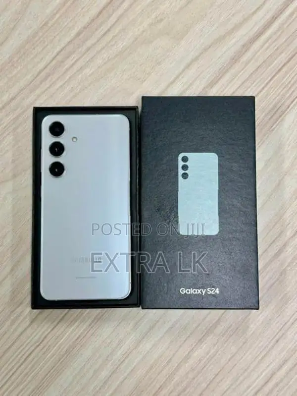 Samsung Galaxy S24 (Used)