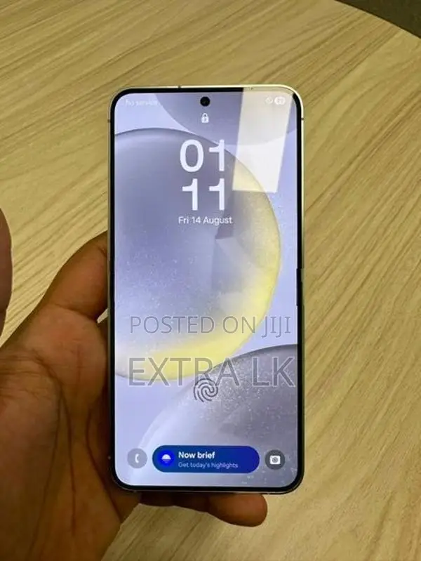 Samsung Galaxy S24 (Used)