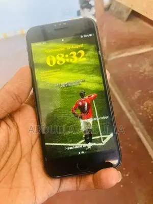 Apple iPhone 8 (Used)