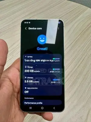 Samsung Galaxy S24 (Used)