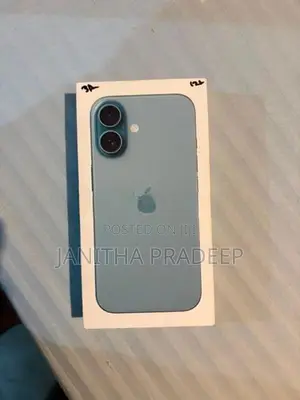 Apple iPhone 16 128 GB (Used)