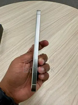 Samsung Galaxy S24 (Used)