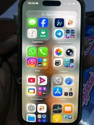 Apple iPhone 15 256GB (Used)