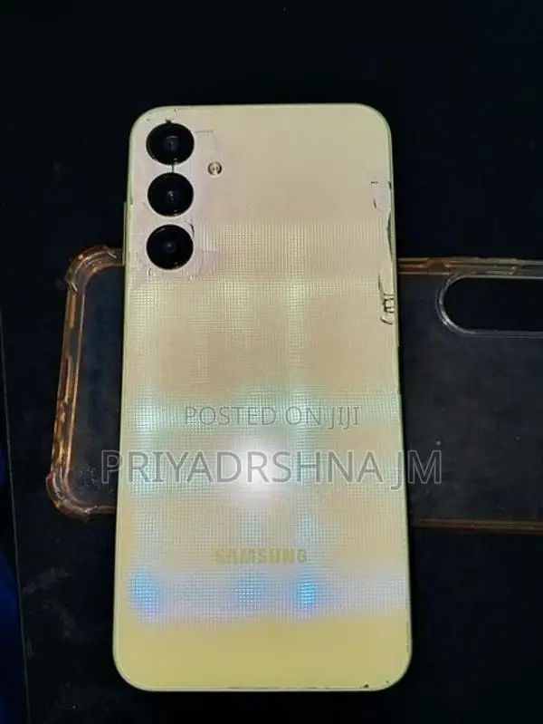 Samsung Galaxy A25 (Used)