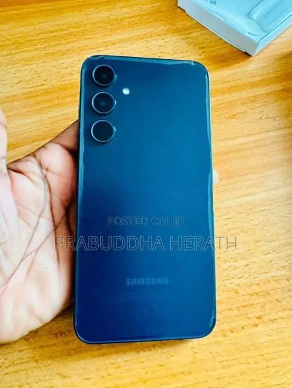 Samsung Galaxy A35 (Used)