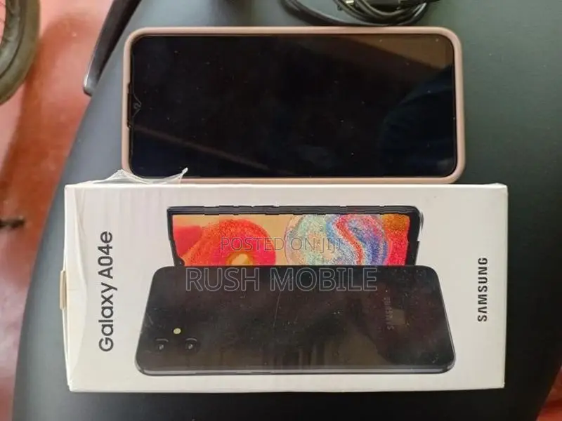 Samsung Galaxy A04e (Used)