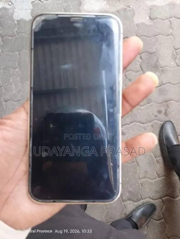 Apple iPhone 12 Pro (Used)