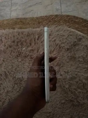 Samsung Galaxy S21 FE (Used)