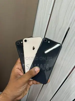 Apple iPhone 8 64 Gb (Used)