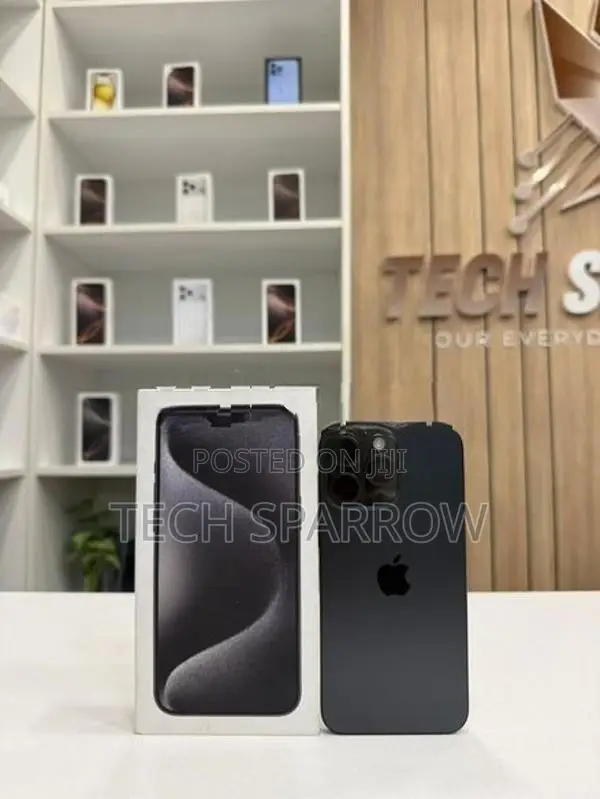 Apple iPhone 15 Pro Max 256GB (Used)