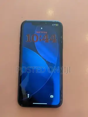 Apple iPhone 11 64 (Used)