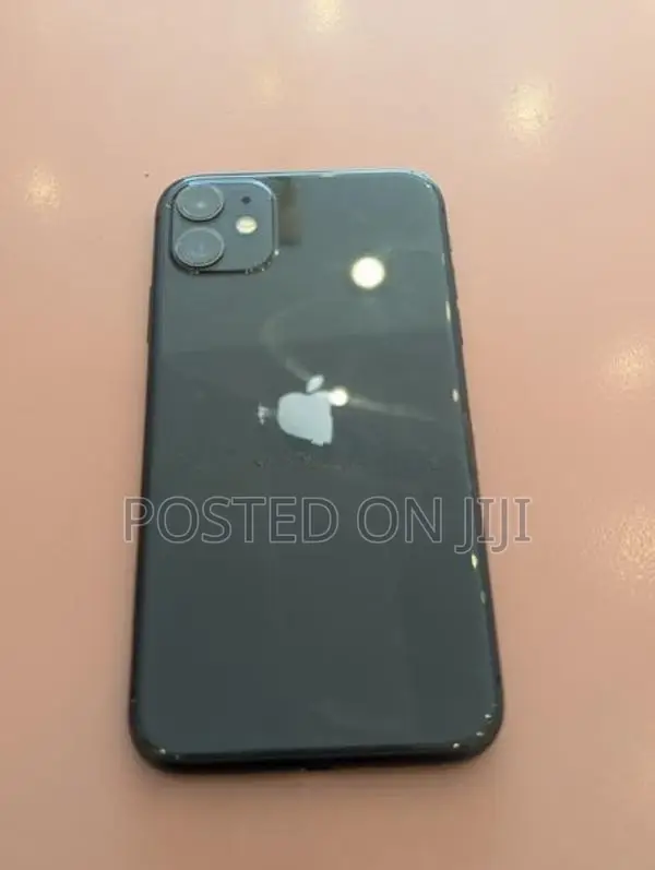 Apple iPhone 11 64 (Used)