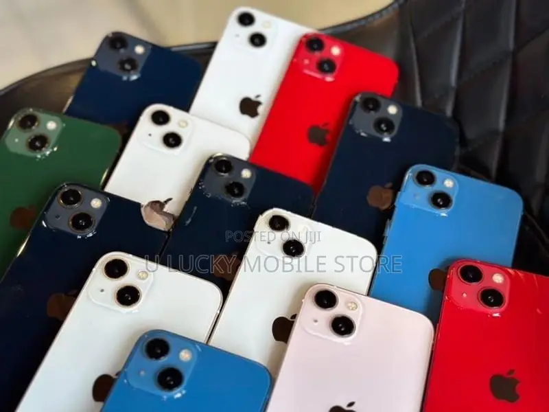 Apple iPhone 13 256GB (Used)