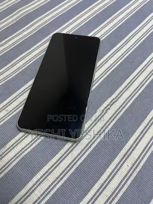 Samsung Galaxy S21 FE (Used)