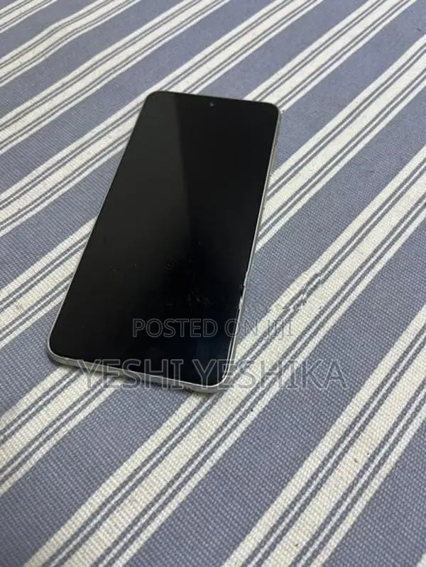 Samsung Galaxy S21 FE (Used)