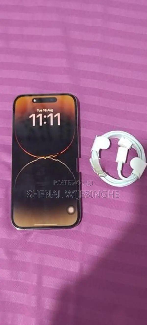 Apple iPhone 14 Pro 256GB (Used)