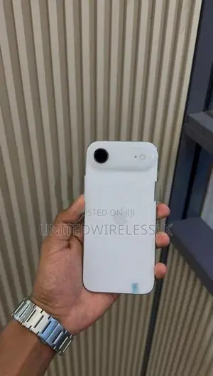 Apple iPhone 17 Air 256GB (Used)