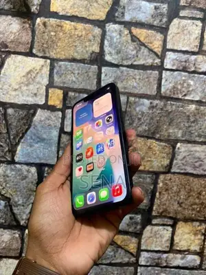 Apple iPhone 12 128GB (Used)